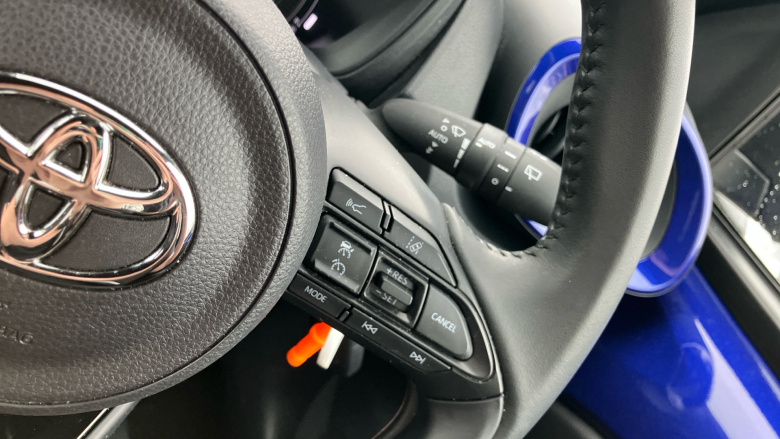 Toyota Aygo X 1.0 VVT-i Edge 5dr Auto Petrol Hatchback